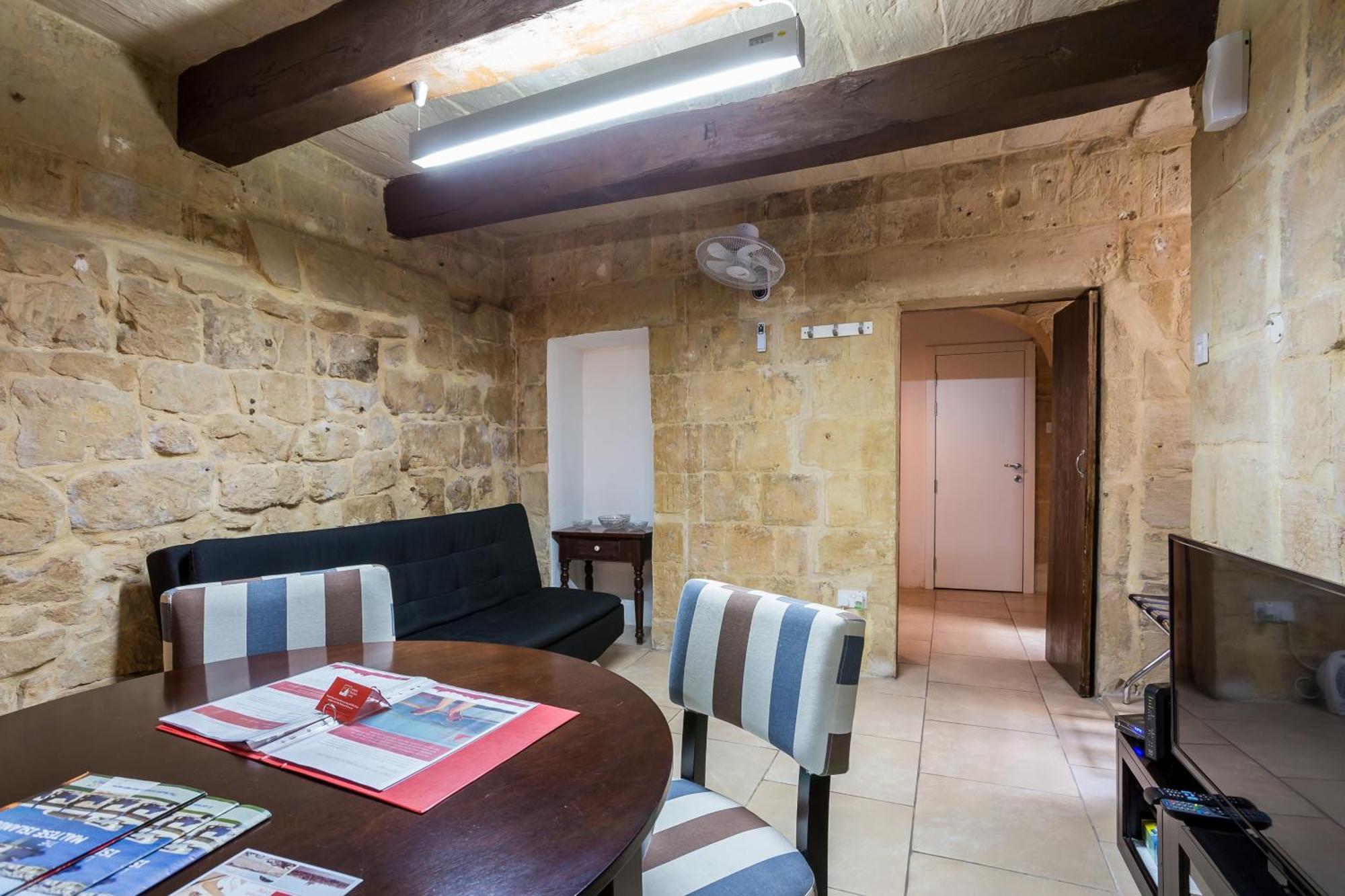 Vallettastay Standard Apartments In Valletta Szoba fotó